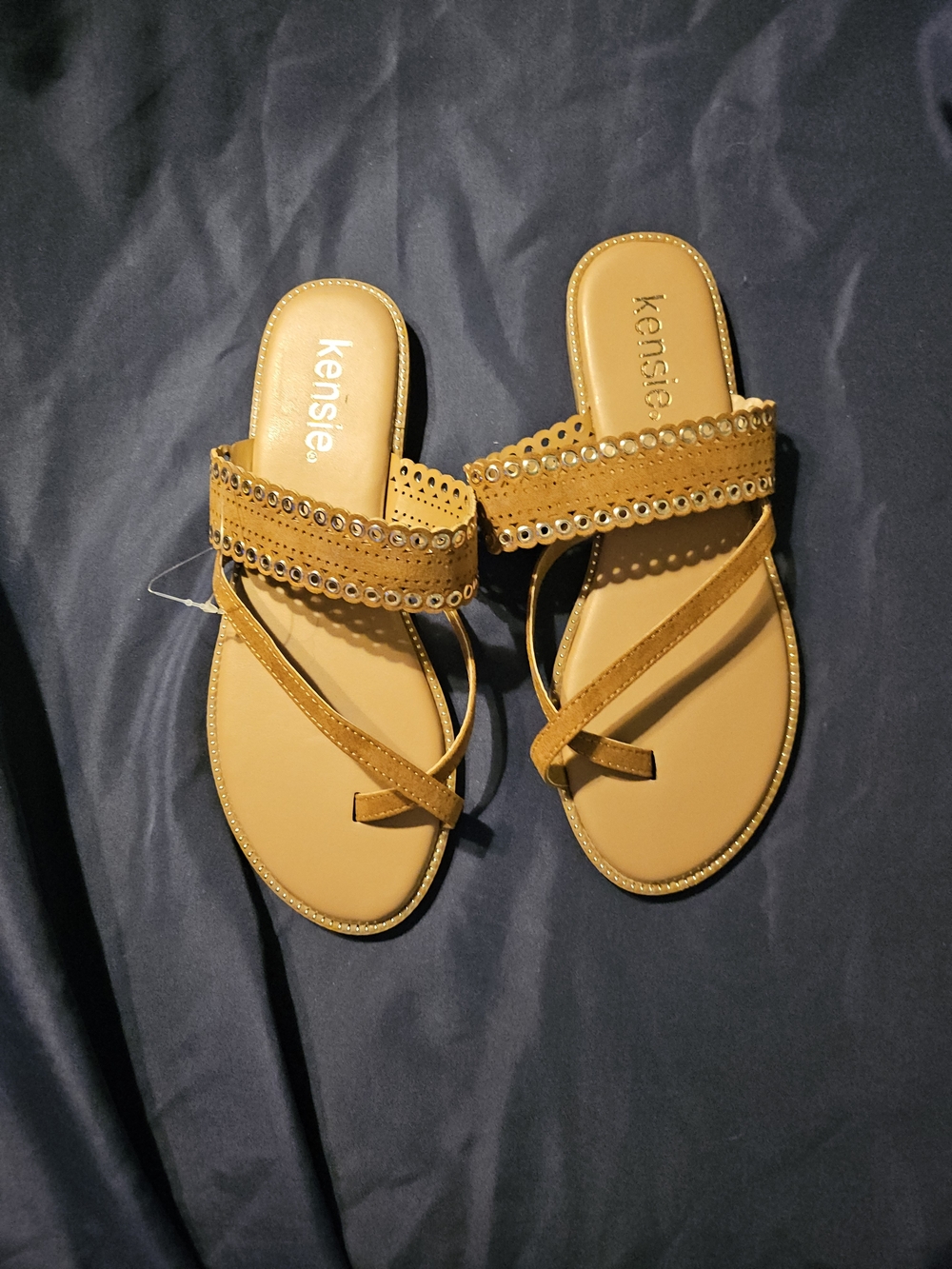 Kensie  Eyelet Toe-Loop Slide Sandals